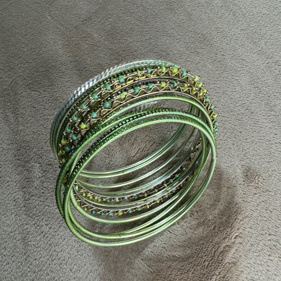 Bangles - Green /Silver / Gold - Retro - Picture 2 of 4